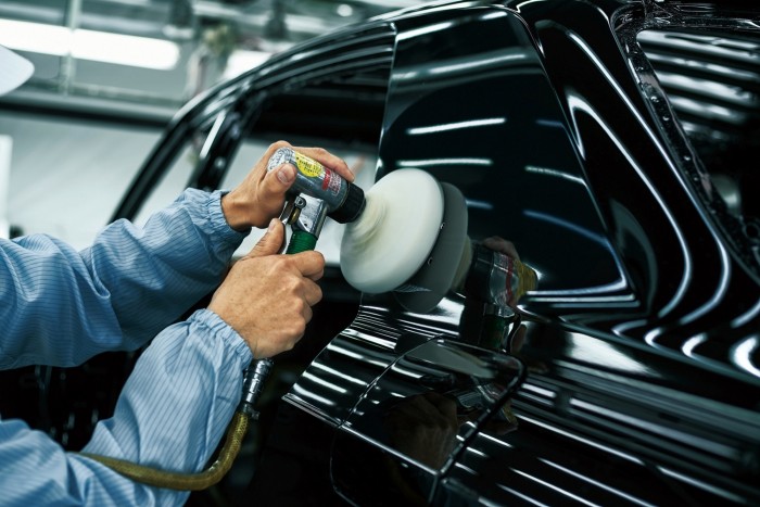 Így készül a Toyota luxuslimuzinja 7