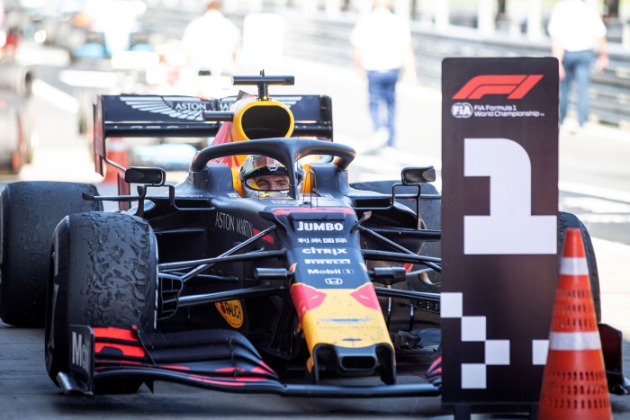 Verstappen: Gyorsabb vagyok Hamiltonnál, Leclerc-nél 1 | Vezess Verstappen: Gyorsabb vagyok Hamiltonnál, Leclerc-nél 1