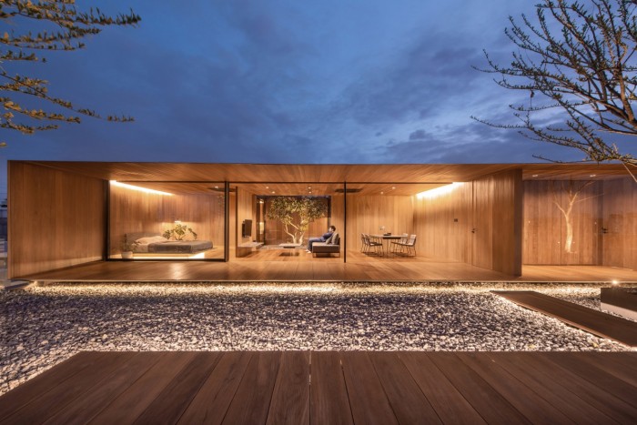 Elég merészre sikerült ez a minimalista tetőlakás