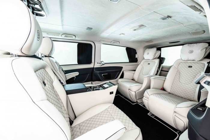 Eszméletlen drága a Brabus luxusbusza 6