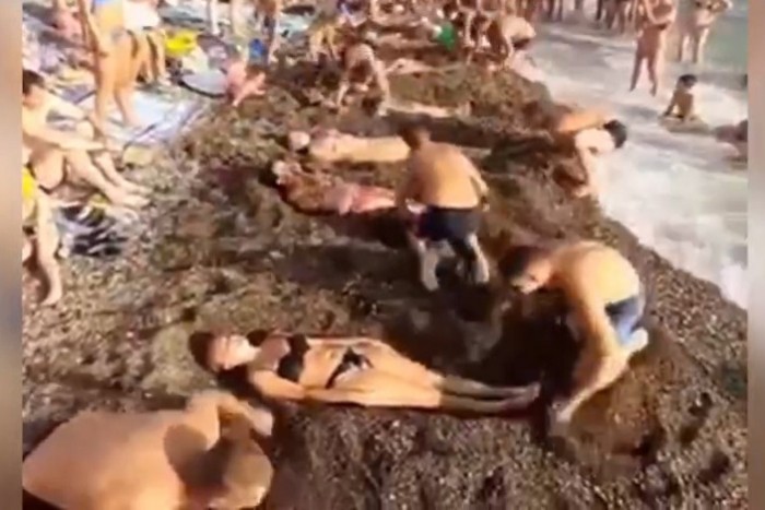 Élve ásták el saját feleségeiket ezek a férfiak