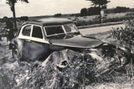 80 év után támadt fel az áramvonalas Bentley Corniche 16