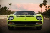 Ma is gyönyörű ez a lime-zöld Lamborghini Miura 12