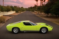 Ma is gyönyörű ez a lime-zöld Lamborghini Miura 2