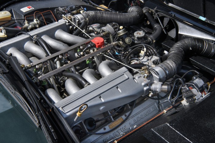 Boltbajárós luxuskombi lett ebből a Lagondából 6