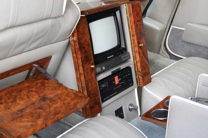 Boltbajárós luxuskombi lett ebből a Lagondából 7