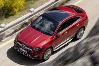 Megérkezett a Mercedes nagy terepkupéja