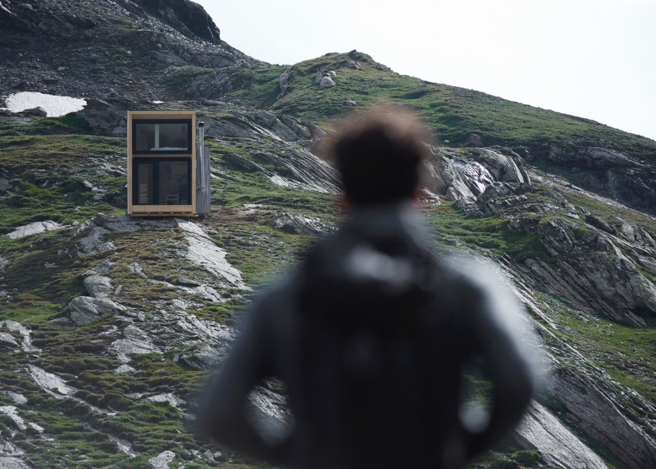 A szakadék szélén táncol ez az alpesi kunyhó 7