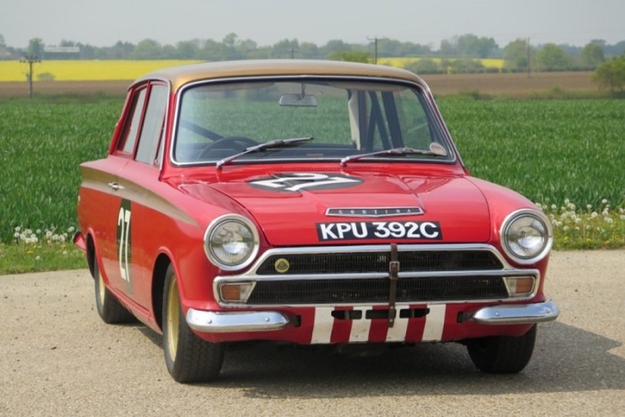 80 milliót ért ez az öreg Ford Cortina. Nem véletlenül!