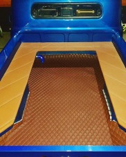 Nem véletlenül hasonlít egy ZIL-re ez a hotrod 4