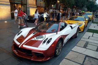 Különleges szupersportautó látogatott Budapestre