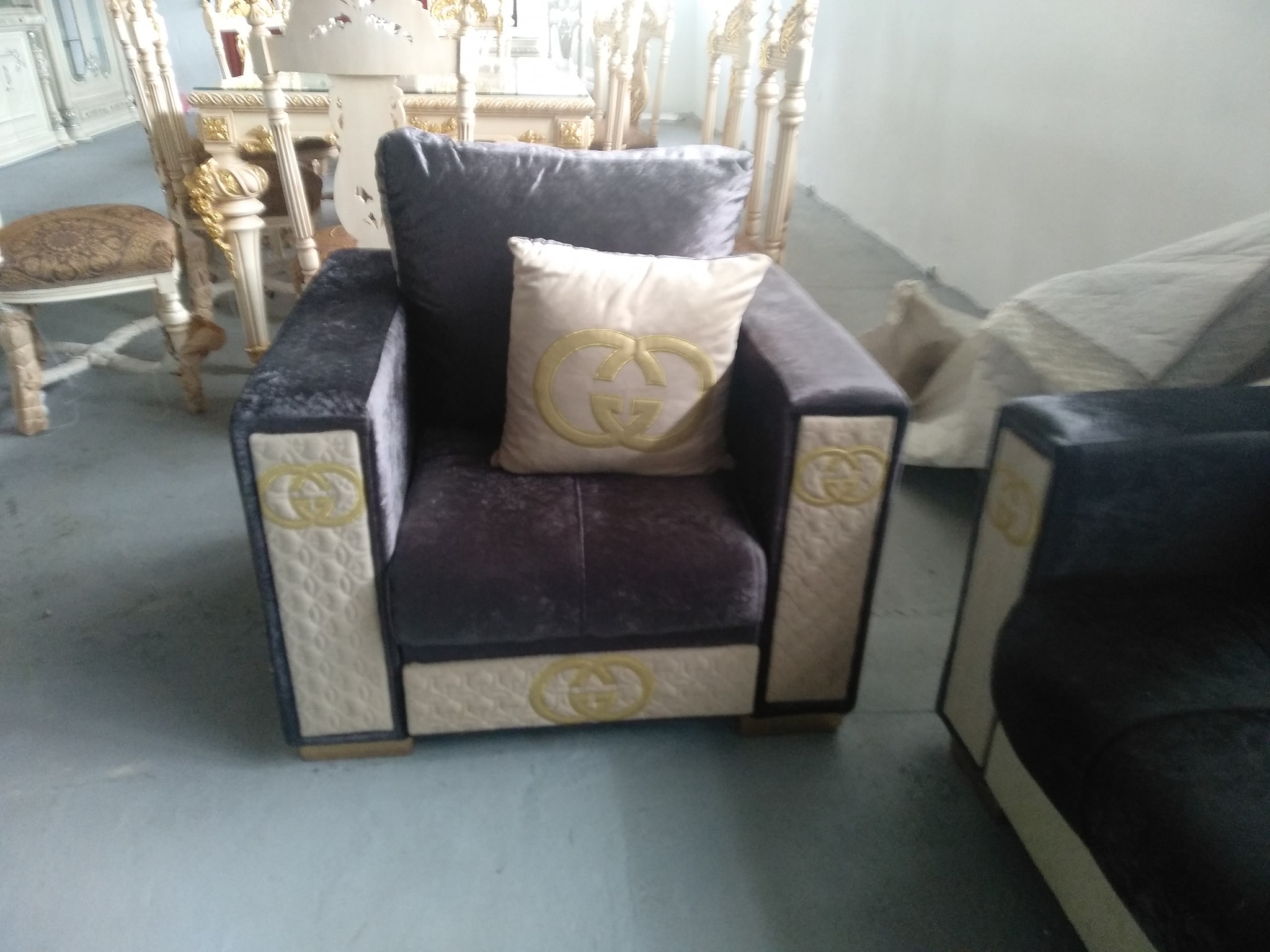 Ha kétes helyről vettél Gucci fotelt, akkor lehet, hogy átvertek 3