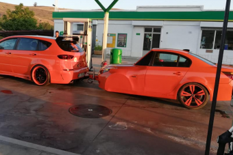 Megalázó poén vagy meglepő újrafelhasználás a BMW 5-utánfutó?