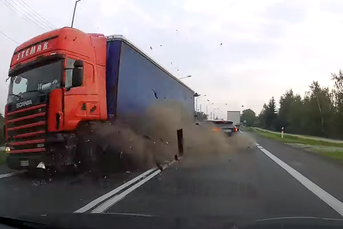 Egy cigaretta okozta ezt a brutális ütközést