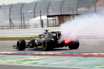 Még 20 év múlva is a benzin lesz a sláger az F1-ben