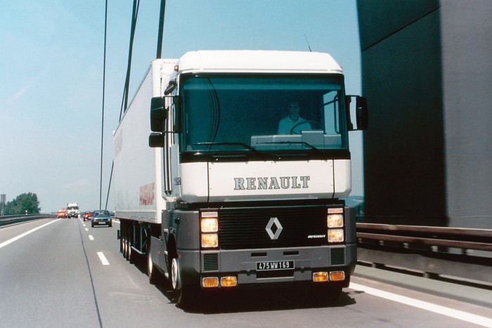 A legfontosabb modellek a Renault Trucks történelmében (x) 5