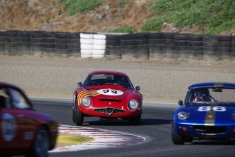 Mindenkit lealáz két kör alatt ez a klasszikus Alfa és pilótája