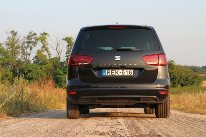 Milyen egy kilencéves új autó? 6