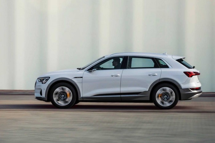 Csökkentett hatótávval is megérkezett a villanyos Audi 6