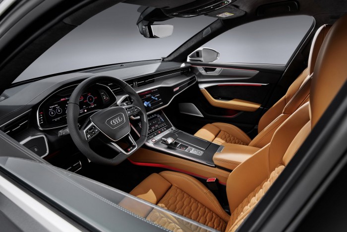 Hibridként tér vissza az Audi dúvad kombija 6