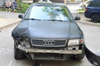 Lenyúlta az apja Audiját, három másik autóval együtt törte össze Tatabányán