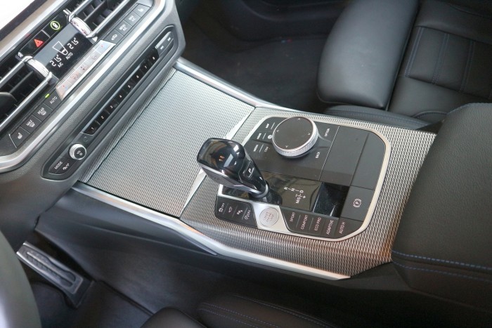 Hálistennek tud még a BMW BMW-t gyártani! 8 Hálistennek tud még a BMW BMW-t gyártani! 8