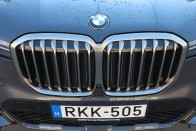 Csodás Mercedes kisbusz a BMW-től 59