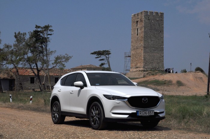 Mit tud a legdrágább Mazda? Teszten a CX-5 12