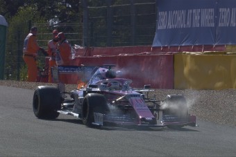 F1: Vannak bajok az új Mercedes-motorral