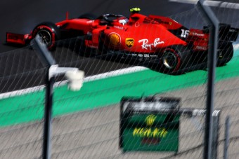 F1: Leclerc hálás a csapatnak az ütközés után