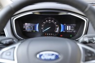 Vajon eljár 5 literrel egy ekkora autó?  – Ford Mondeo hibrid teszt 63