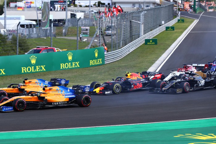 F1: Megint kapott a Red Bull-pilóta 1 | Vezess F1: Megint kapott a Red Bull-pilóta 1