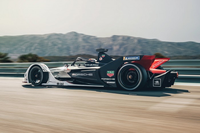 A nulláról ugrik a jövőbe a Porsche 1 | Vezess A nulláról ugrik a jövőbe a Porsche 1