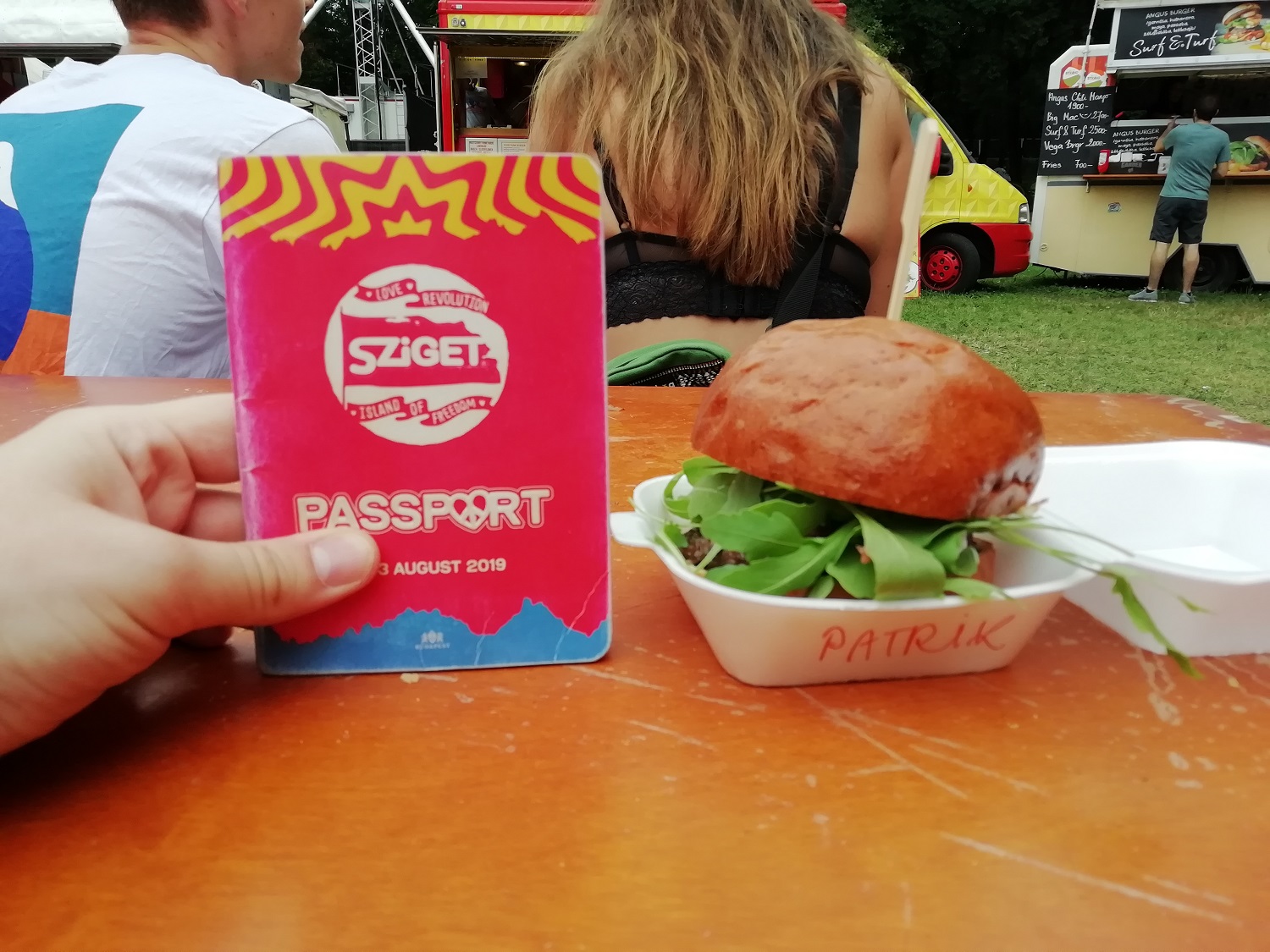 Akár garnélás hamburgert is ehetsz a Szigeten 2
