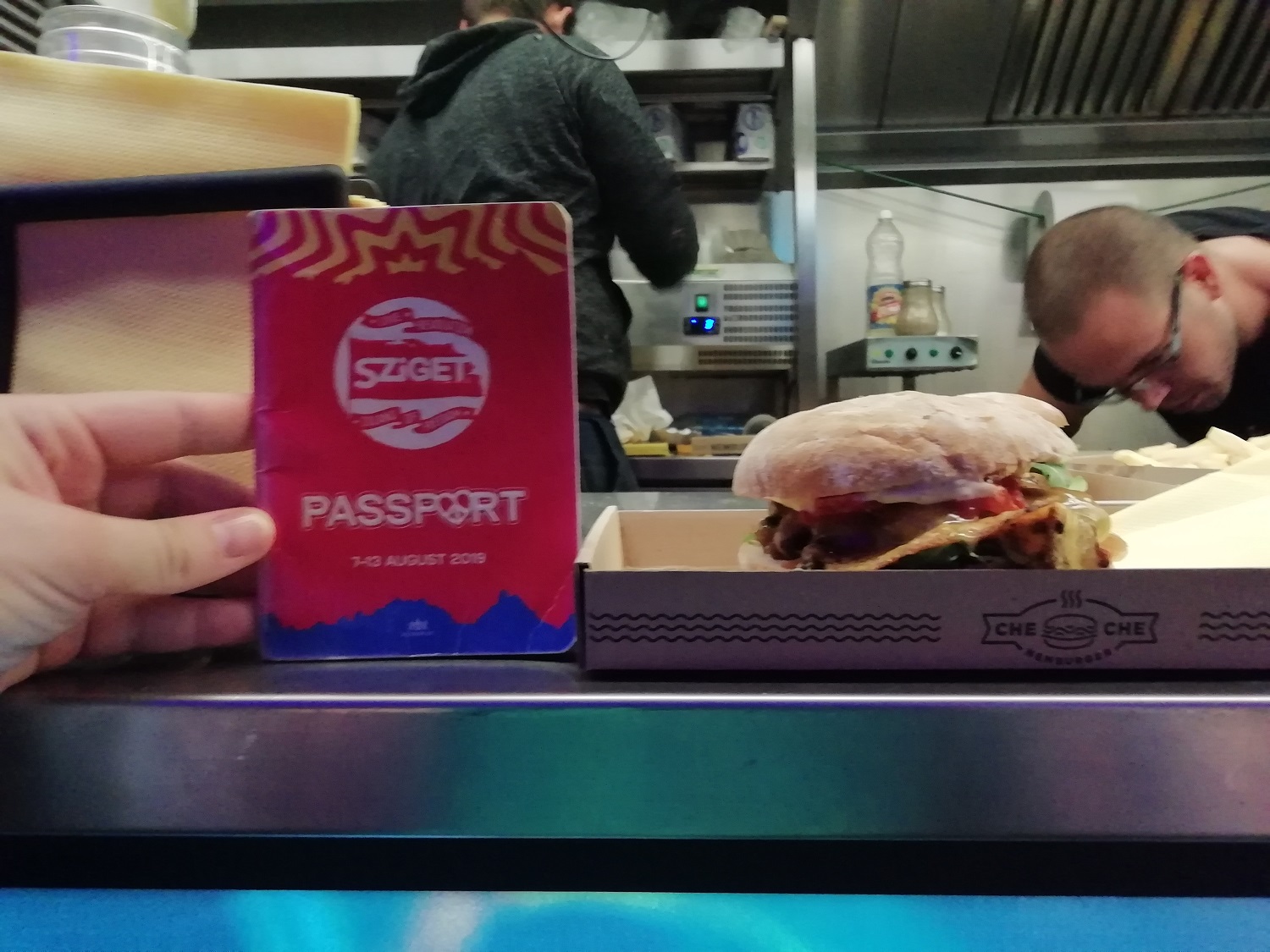 Akár garnélás hamburgert is ehetsz a Szigeten 6