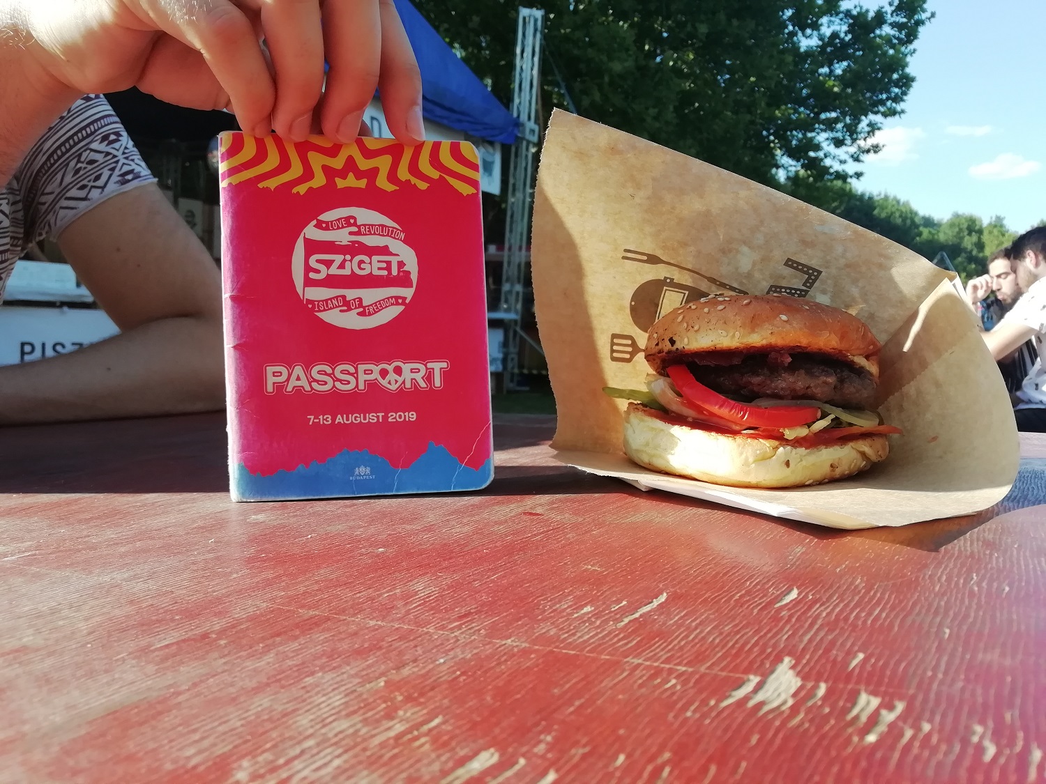 Akár garnélás hamburgert is ehetsz a Szigeten 8