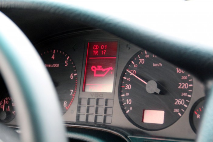 V8-as A8, 373 000 km-rel, olcsón: te is beleugranál? 105 V8-as A8, 373 000 km-rel, olcsón: te is beleugranál? 105