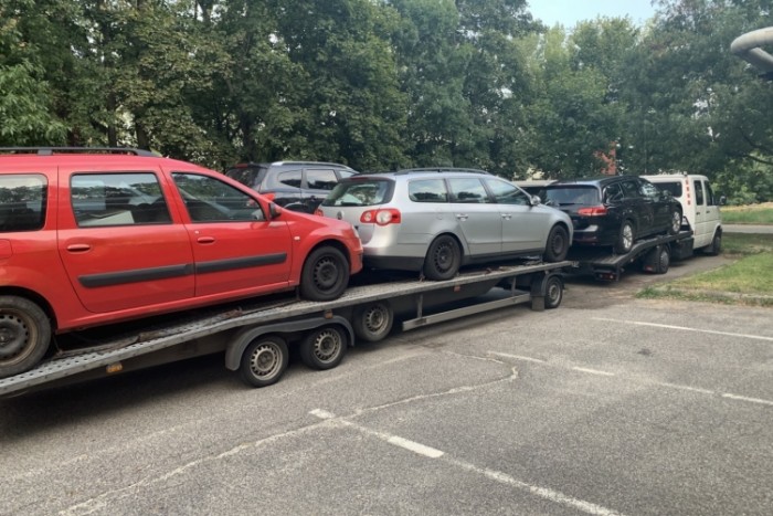 Borzalmas román szerelvényt kapcsoltak le az M3-ason, ugrott a sofőr jogsija 2