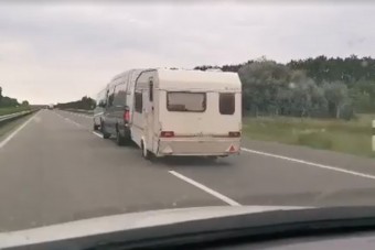 Mára is jutott egy bicskanyitogató nepperszerelvény az M5-ösről