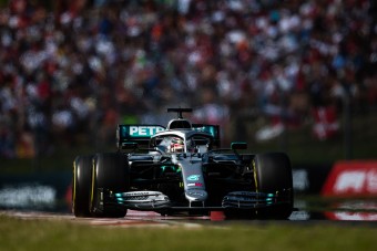 F1: A Merci nem hagyja meglépni a Ferrarit