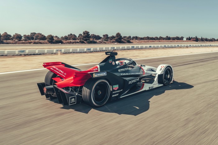 A nulláról ugrik a jövőbe a Porsche 5 | Vezess A nulláról ugrik a jövőbe a Porsche 5