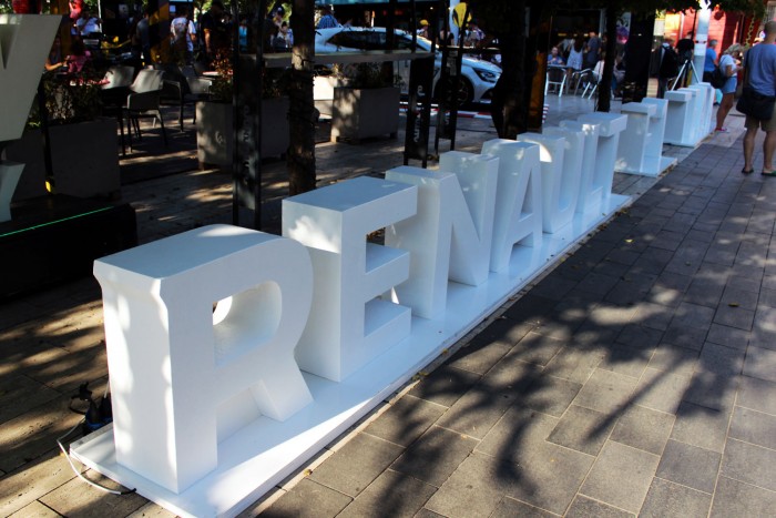 Ricciardo: Ha nyerek a Hungaroringen, visszavonulok! 1 | Vezess Ricciardo: Ha nyerek a Hungaroringen, visszavonulok! 1