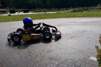 F1: A kis Räikkönen apja nyomdokaiba lépett - videó