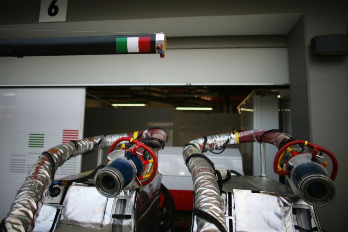 Tíz lépést menne hátrafelé a Forma-1?