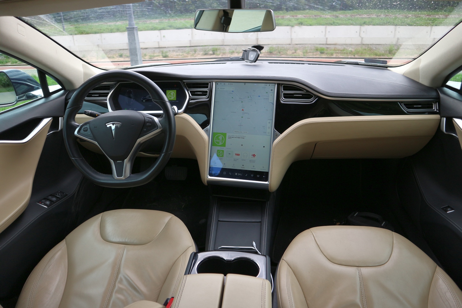 Használt Tesla 200 ezer kilométerrel – jó üzlet? 12