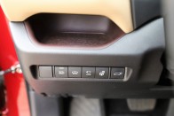 Szuperképesség nélkül: Toyota RAV4 teszt 63