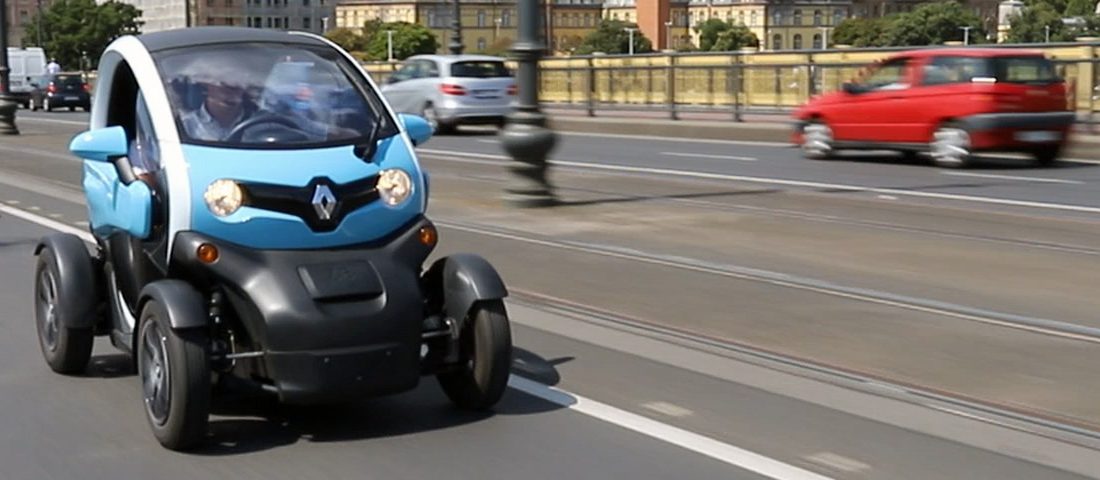 Semmi értelme, de mindenki imádja: Renault Twizy