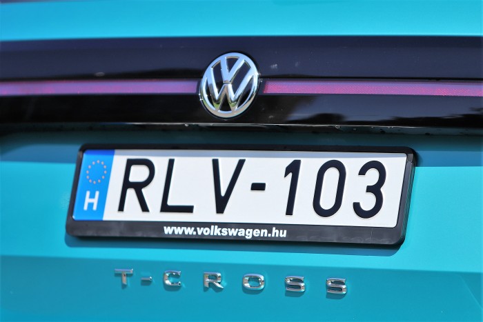 Hopp, itt egy újabb, apró városi SUV – VW T-Cross teszt 87 Hopp, itt egy újabb, apró városi SUV – VW T-Cross teszt 87