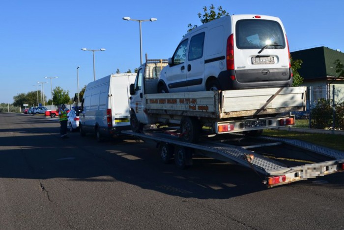 A magyar rendőrök elkezdték szívatni a horrorszerelvényes sofőröket
