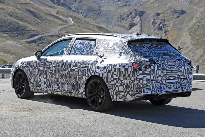 250 lóerős hibrid sportkombi a SEAT-tól 1 | Vezess 250 lóerős hibrid sportkombi a SEAT-tól 1